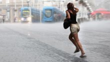 S Papom nam u Zagreb stiže i prolom oblaka