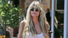Ovom fotografijom sve je ostavila bez riječi: Heidi Klum suprugu pozirala u toplesu, a njezina vitka figura nije prošla nezapaženo