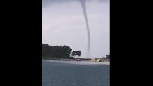 [VIDEO] Vrijeme se ne smiruje, i jutros kod Pule snimljeno nekoliko pijavica