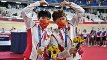 Novi skandali na Olimpijskim igrama: MOO istražuje poruke Kineskinja i Amerikanke s ceremonije dodjele medalja
