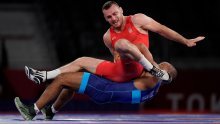Ivan Huklek ipak nije uspio doći do olimpijske bronce: Savladao ga je srpski hrvač porijeklom iz Gruzije