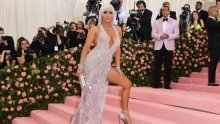 Najprestižnija modna zabava održat će se uz posebne mjere, a svi se pitaju samo jedno: Hoće li Jennifer Lopez stići u društvu Bena Afflecka i zasjeniti modne kreacije?