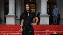 Lijepo izdanje popularne voditeljice: Daniela Trbović zasjala je u Sarajevu u elegantnoj crnoj haljini