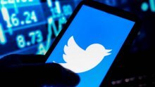 'Žao nam je ili nema na čemu': Tko tvita za Twitter?
