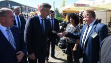 [VIDEO/FOTO] Višnja i Zdravko Pevec dižu se iz pepela: Pojavili se kao izlagači na poznatom sajmu, a sreli i premijera