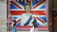 Kako su kraljica i gayevi podijelili Commonwealth