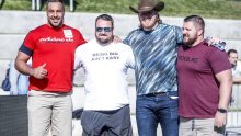 [VIDEO] Bacači kugle najavili spektakl kod fontana; očekuje se najbolji hitac na tlu Europe u povijesti: 'Želim rekord vratiti u Zagreb'