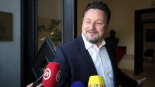 Kuščević na sudu zbog malverzacija na Braču, odluka o optužnici ipak još nije donesena