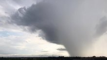 [VIDEO] Tornado poharao grad na zapadu Njemačke, najmanje 30 ozlijeđenih. Poginula dva Francuza na paraglajderu