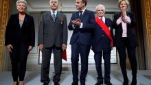 Macron zatražio oprost od Harkija: Bili su saveznici u Alžirskom ratu, a Francuska ih je ostavila na milost i nemilost novoj vlasti