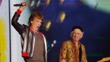 Rolling Stonesi na prvoj turneji bez Charlieja Wattsa, koncert započeli sjećanjem na svog bubnjara