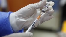 Slovenija donira skoro 580 tisuća doza AstraZenecina cjepiva Covaxu