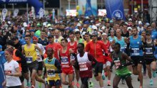 [FOTO] Ni hladnoća nije zaustavila trkače: Održava se Zagrebački maraton, evo koje ulice će biti zatvorene za promet