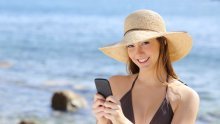 Kako sačuvati mobitel na plaži i bazenu