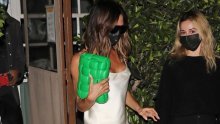 Ni ona joj nije odoljela: Victoria Beckham ima još jedan sjajan stajling, a model ove torbice žele baš svi