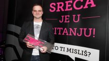 Kristian Novak dobitnik je književne nagrade tportala