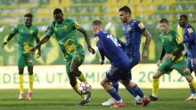 [VIDEO/FOTO] Istra 1961 srušila Lokomotivu; gosti si zabili autogol iz penala! Da, i to je moguće...