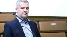 Raspudić: To što državom upravlja Stožer umjeto Sabora je svojevrsni državni udar