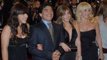 Diego Maradona je ostavio čak 86 milijuna eura dugova, a njegovi su se nasljednici sad odlučili na očajnički potez kako bi izbjegli propast