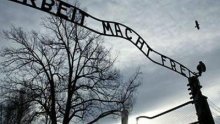 Zatvor za Sveđanina zbog krađe natpisa 'Arbeit Macht Frei’