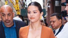 Ovaj njezin stajling skoro je prošao ispod radara, no Selena Gomez otkrila je novi, vrlo izazovan modni brend koji je sada zaludio Hollywood