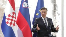 Plenković u Otočcu na Krki: U Sloveniji nemamo samo prijatelja i partnera nego i državu koja je za kormilom Vijeća EU i koja nam aktivno pomaže da ostvarimo napredak