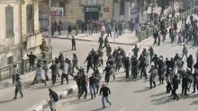 Kairo: Pet prosvjednika poginulo, 870 ozlijeđeno
