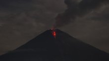 [VIDEO] Panika na Javi: Eruptirao vulkan Semeru, izbacuje pepeo 12 kilometara u visinu