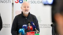 [FOTO] Kojić (BM 365): Suptilno dajemo do znanja da postoji način ako se hoće uvrstiti novac za roditelje odgojitelje u proračun