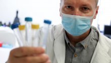 Znanstvenik s Ruđera upozorava: 25 posto brzih antigenskih testova ne detektira visoku razinu virusa