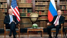 Bijela kuća: Biden i Putin počeli telefonski razgovor o Ukrajini