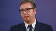 Vučić u obraćanju iz vlaka pričao o atentatu koji se sprema na njega: 'U pitanju su milijarde eura, ja te ljude ne znam'