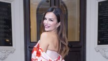 Severina naprosto sjaji u novogodišnjem outfitu i poručuje: 'Želim svima puno zdravlja i ljubavi, buđenje i lijeganje s lijepim mislima'