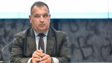 Beroš najavio dulje radno vrijeme na Badnjak i za doček Nove: 'Tako ćemo zahvaliti građanima, ta četiri dodatna sata neće naštetiti epidemiološkoj slici'