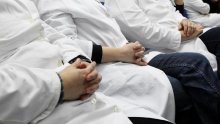 Liječnici odbili raditi dulje od 48 sati tjedno