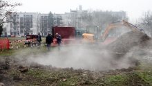 [VIDEO/FOTO] Preko noći saniran vrelovod u jednom dijelu Zagreba, u petak ujutro cijev pukla u Prečkom