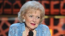 Dirljive poruke: Hollywood se oprašta s omiljenom Betty White koja je preminula nepuna tri tjedna prije svog 100. rođendana