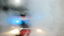 Zapaljeni automobil izazvao prometni kolaps na Selskoj