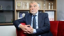 Mesić o BiH: Na sceni je opet 'tuđmanizacija', to je opasnost za Europu i svijet. Čović i Dodik su razbijači države