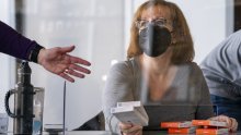 Italija od veljače ublažava restrikcije za putnike iz EU-a