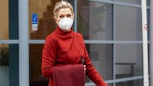 U crvenom od glave do pete: Kraljica Maxima ne krije svoju ljubav prema vedrim bojama