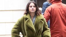 Selena Gomez plijeni poglede u divnom teddy kaputu koji bi svaka trendseterica rado imala u svojoj kolekciji