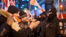 [FOTO/VIDEO] Kaos u Ottawi, oglasio se gradonačelnik: Situacija je u ovom trenutku potpuno izmakla kontroli