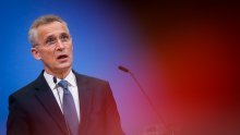 Stoltenberg: Zabrinuti smo da Rusija pokušava inscenirati izgovor za oružani napad na Ukrajinu