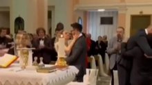 Pojavila se snimka prvog poljupca vjenčanih Graše i Hane