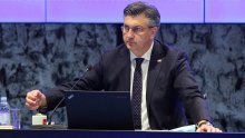 Plenković: Rusija je ničim izazvana počela vojnu agresiju na Ukrajinu. Hrvatska je spremna tehnički i humanitarno pomoći