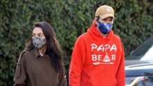 I Ashton Kutcher dao podršku zemlji u kojoj je rođena njegova supruga Mila Kunis