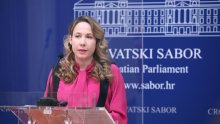 [VIDEO] Selak Raspudić traži bolji položaj žena na tržištu rada i prevenciju nasilja