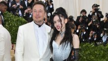Vezu Elona Muska i Grimes teško je pratiti: Prvo su objavili kako su u tajnosti dobli kćer, a nakon nekoliko sati i da su prekinuli