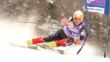 Kostelic 9th in World Cup slalom, 13th in Super-G